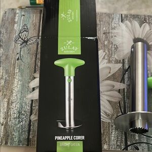 Zulay Kitchen Pineapple Corer with Green Handle